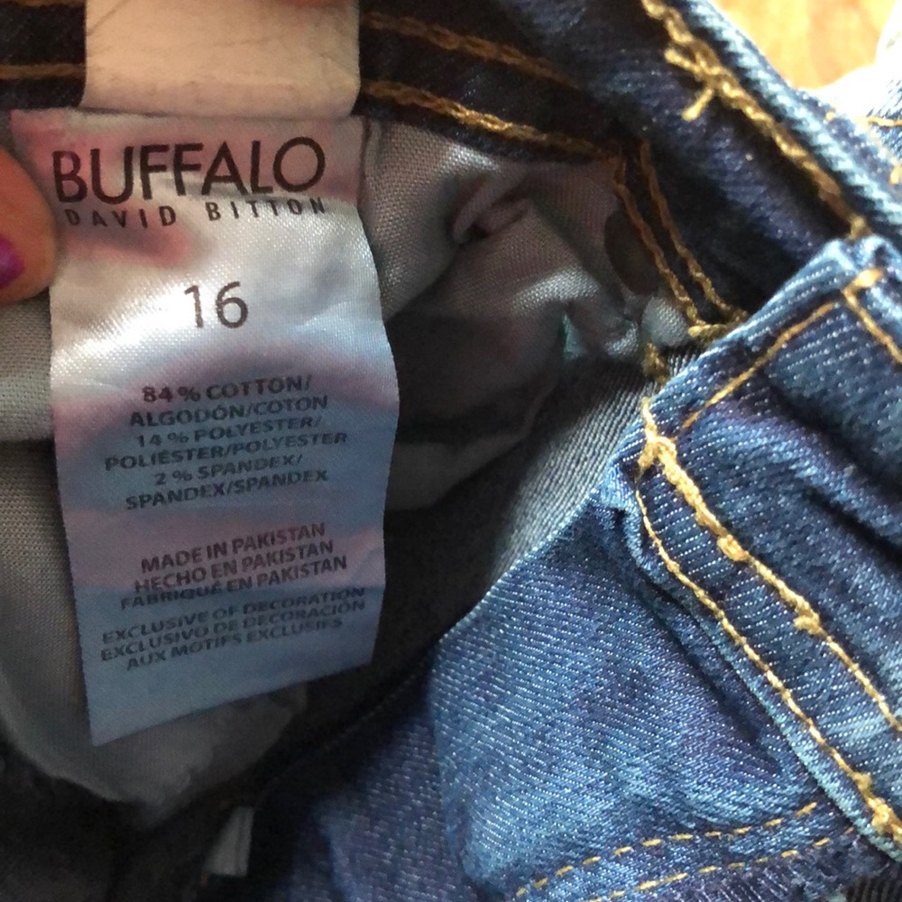 Buffalo Parker Slim Fit Jeans Shorts in Fossil Wash size 16 🤩 K1 - Picture 9 of 14